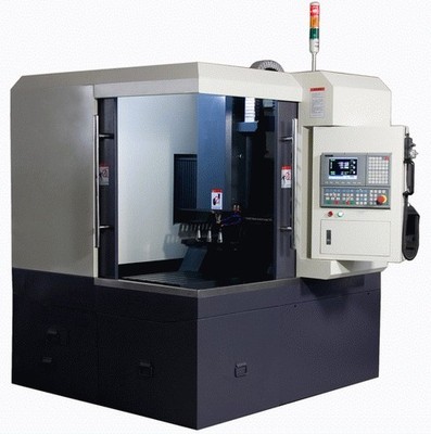 精雕机与刀库系统的核心技术解析——以深圳市恒发数控设备为例